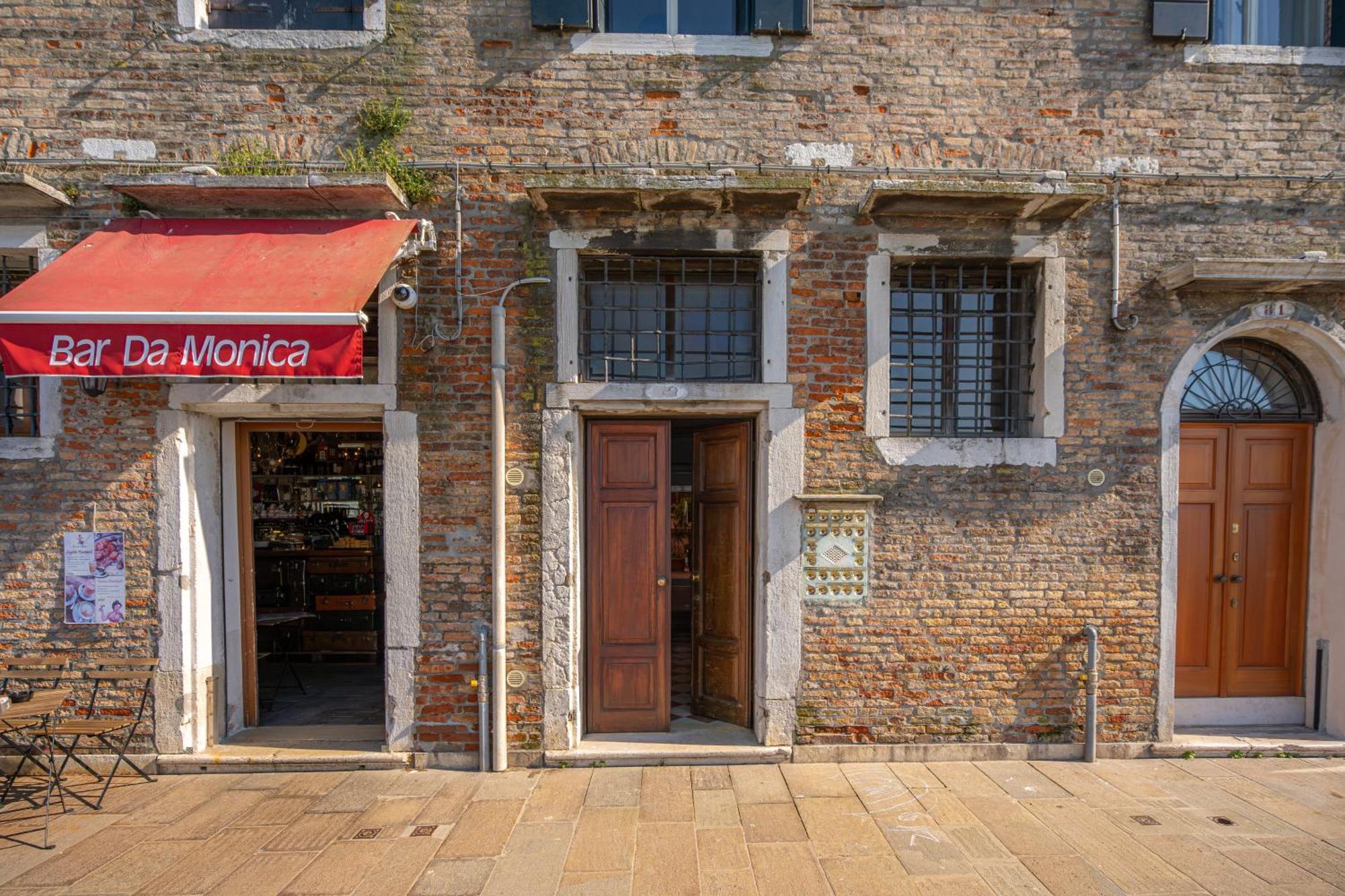 3 Windows On St Mark - Waterfront Apartment Venecia Exterior foto