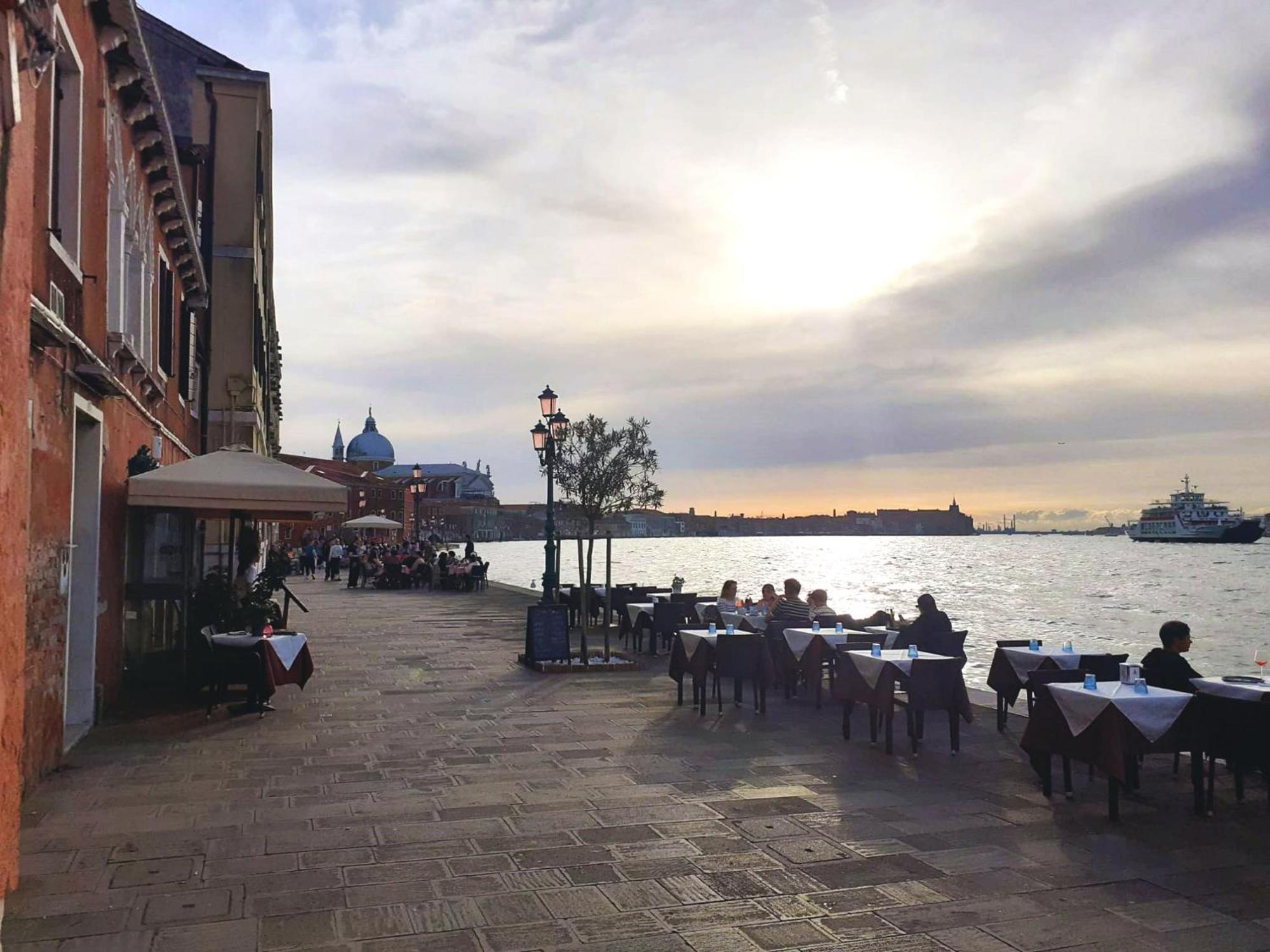 3 Windows On St Mark - Waterfront Apartment Venecia Exterior foto