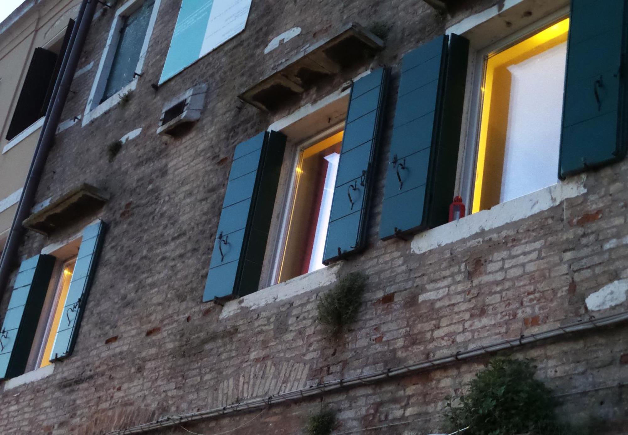 3 Windows On St Mark - Waterfront Apartment Venecia Exterior foto